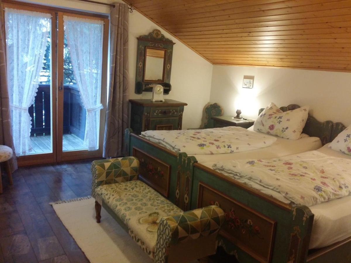 Schwarzwald - Villa Appartments Titisee 외부 사진